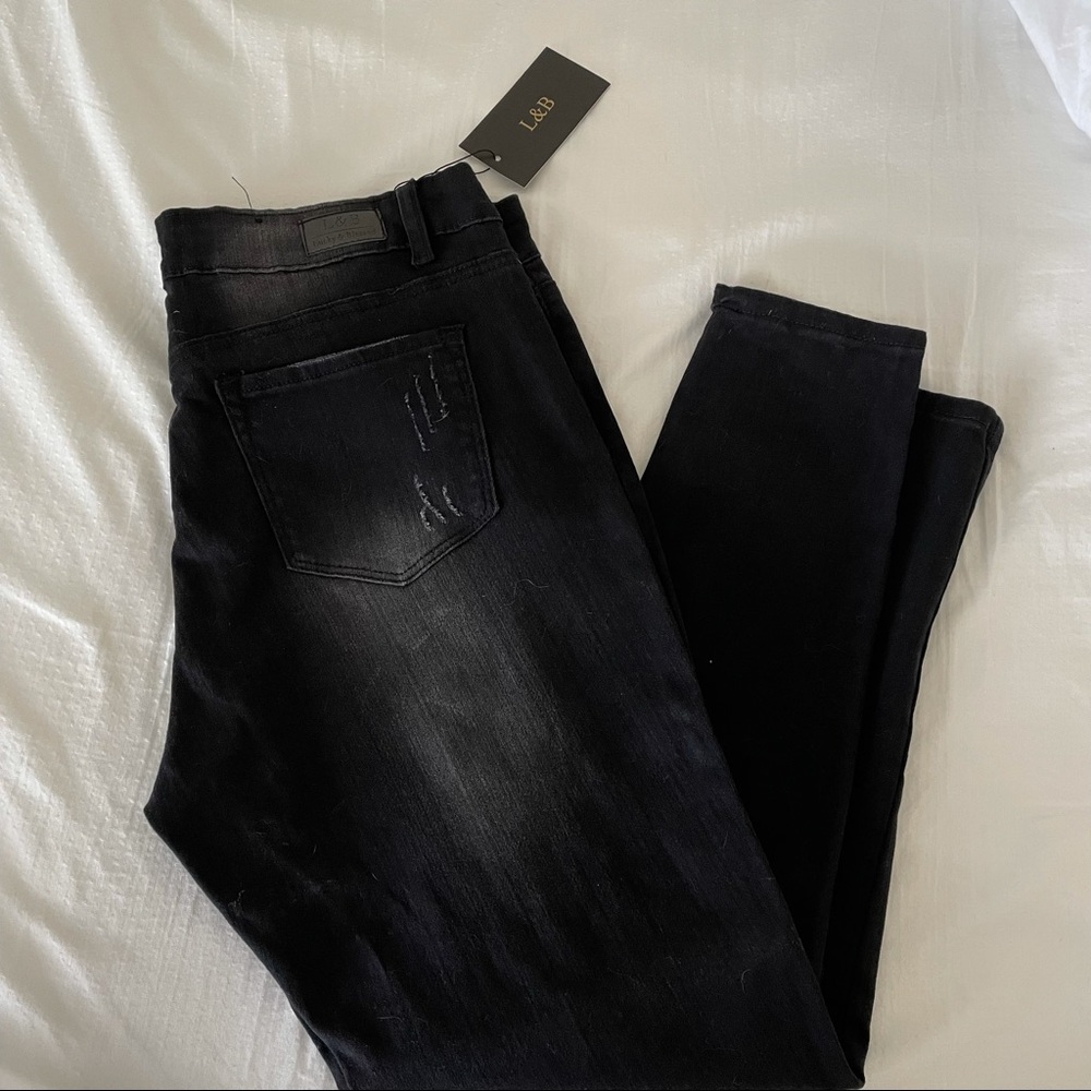 L&B NWT black ankle jeans